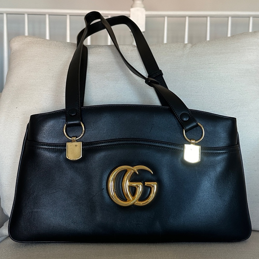 GUCCI Large Arli top handle bag